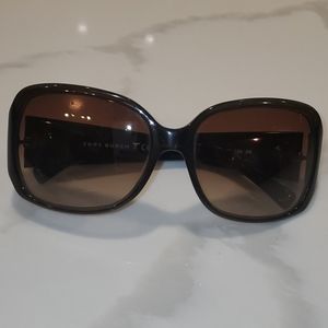 😎Tory Burch sunglasses😎